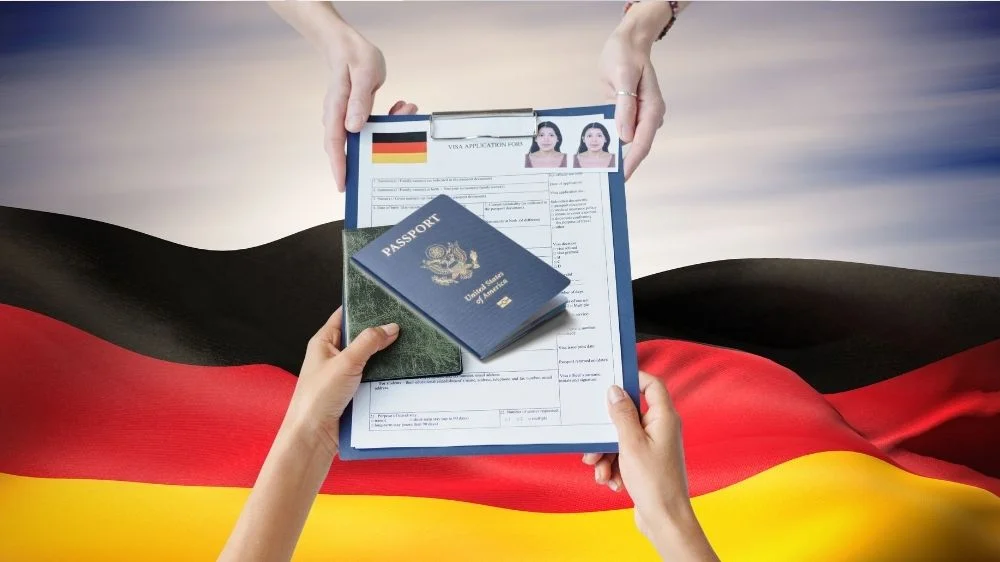 الأوراق المطلوبة للحصول على تأشيرة عقد عمل في ألمانيا